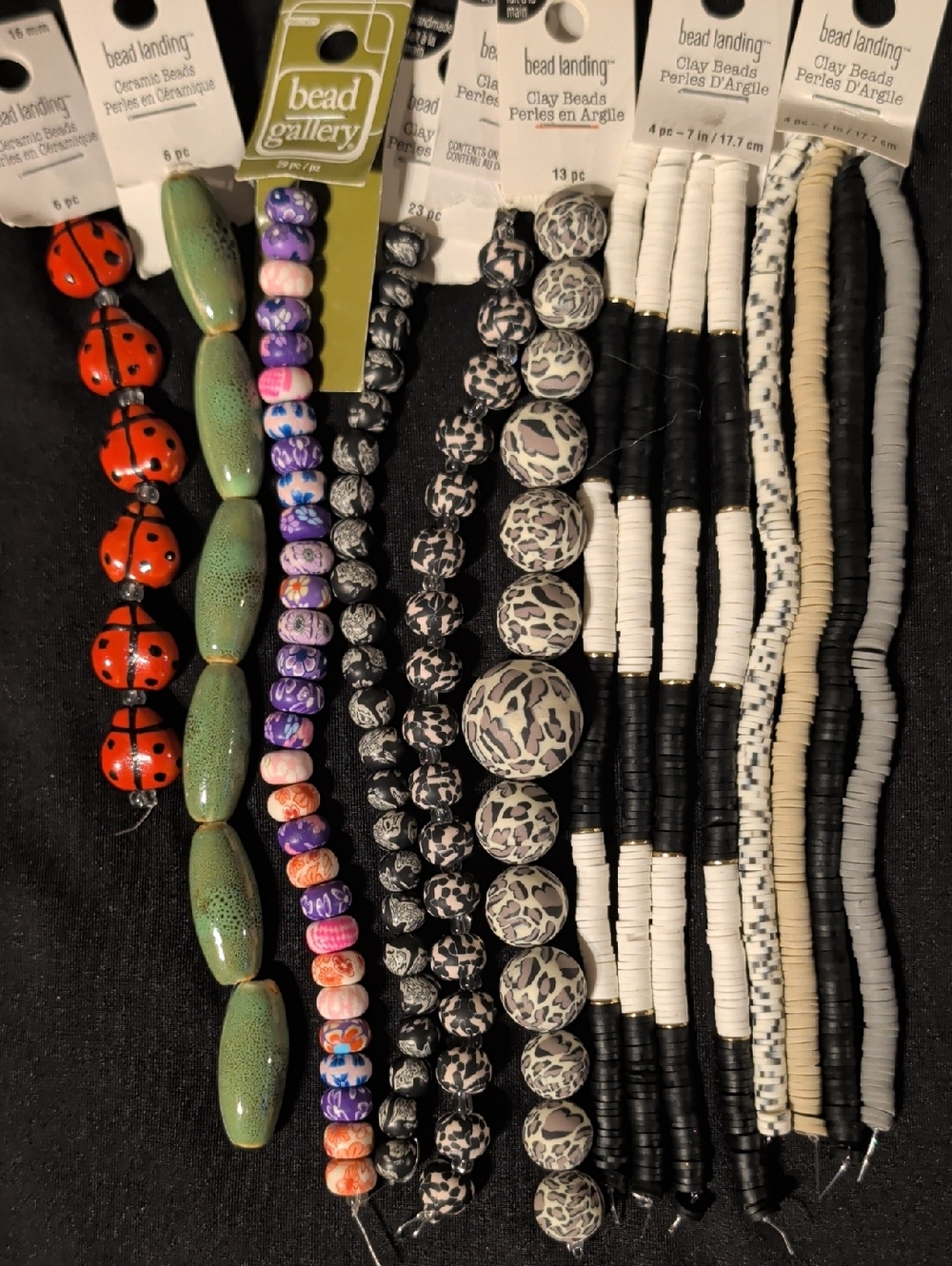 Giant Lot of NWT Bead Strands: 135+ Semi-precious, Glass, Ceramic, Metal & Shell - Picture 6 of 17